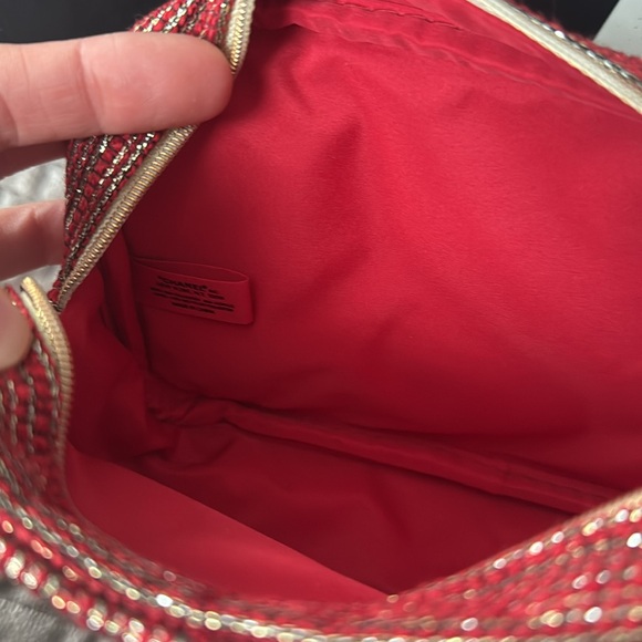 Chanel holiday cosmetic make up bag gift set - Picture 6 of 7